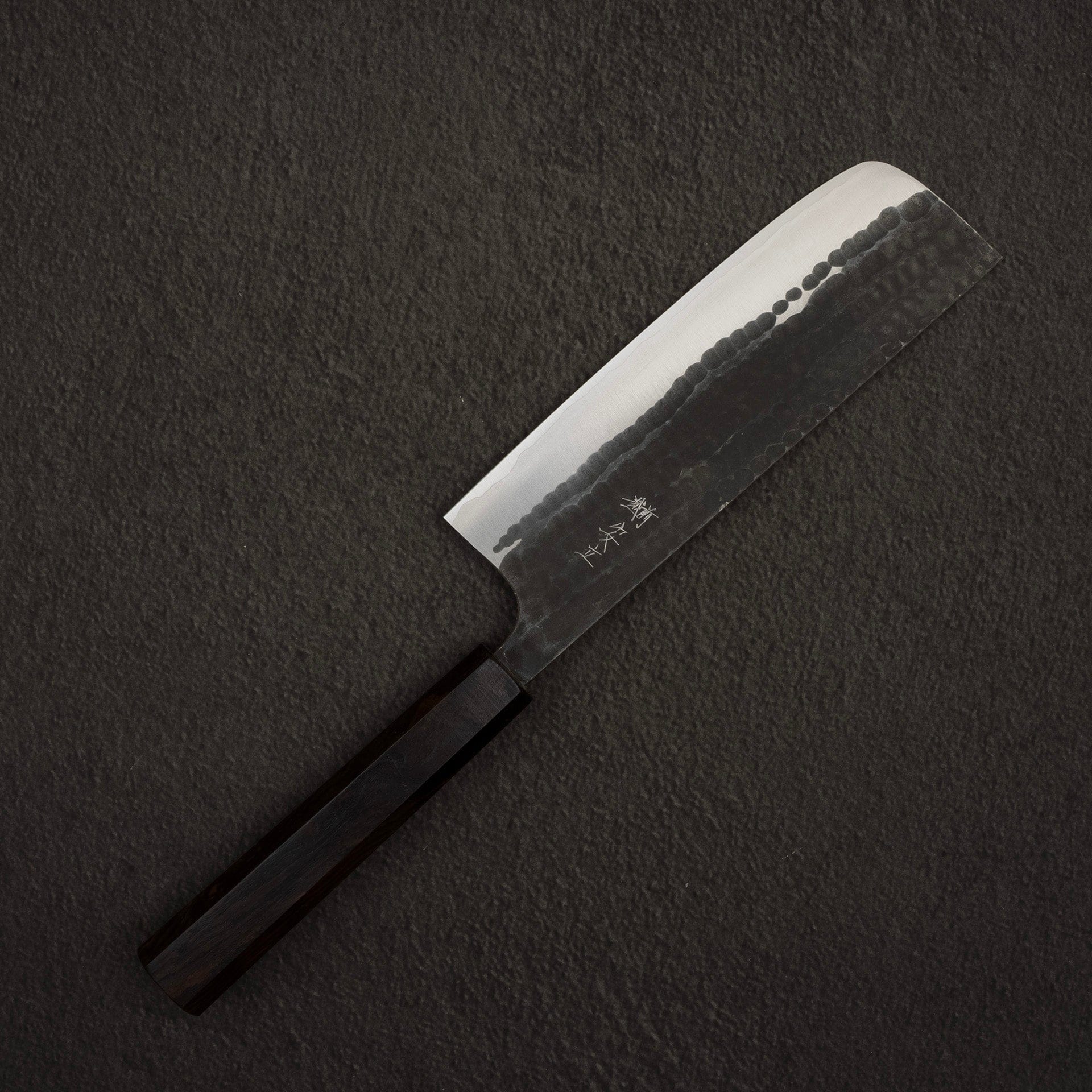 AnryuAogamiSuperHammeredKurouchiNakiri165mmEbonyHandlef.jpg Anryu Aogami Super Hammered Kurouchi Nakiri 165mm Ebony Handle, view 5