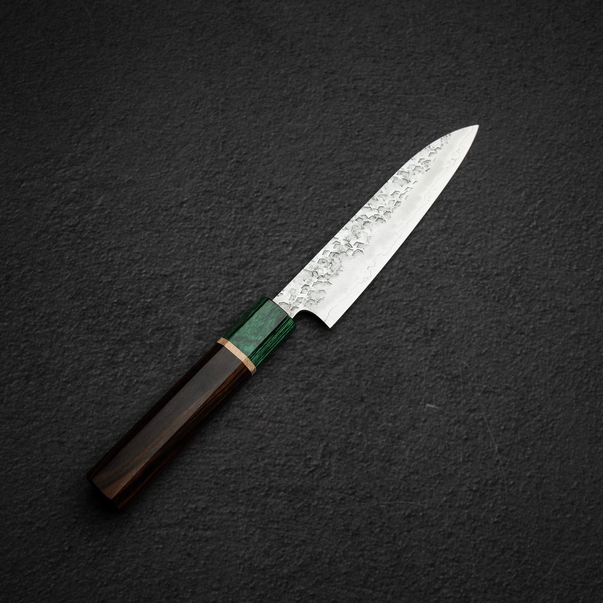 DSC_1170.jpg Makato Kurosaki Samidorizuki SGStrix Petty 135mm, view 2