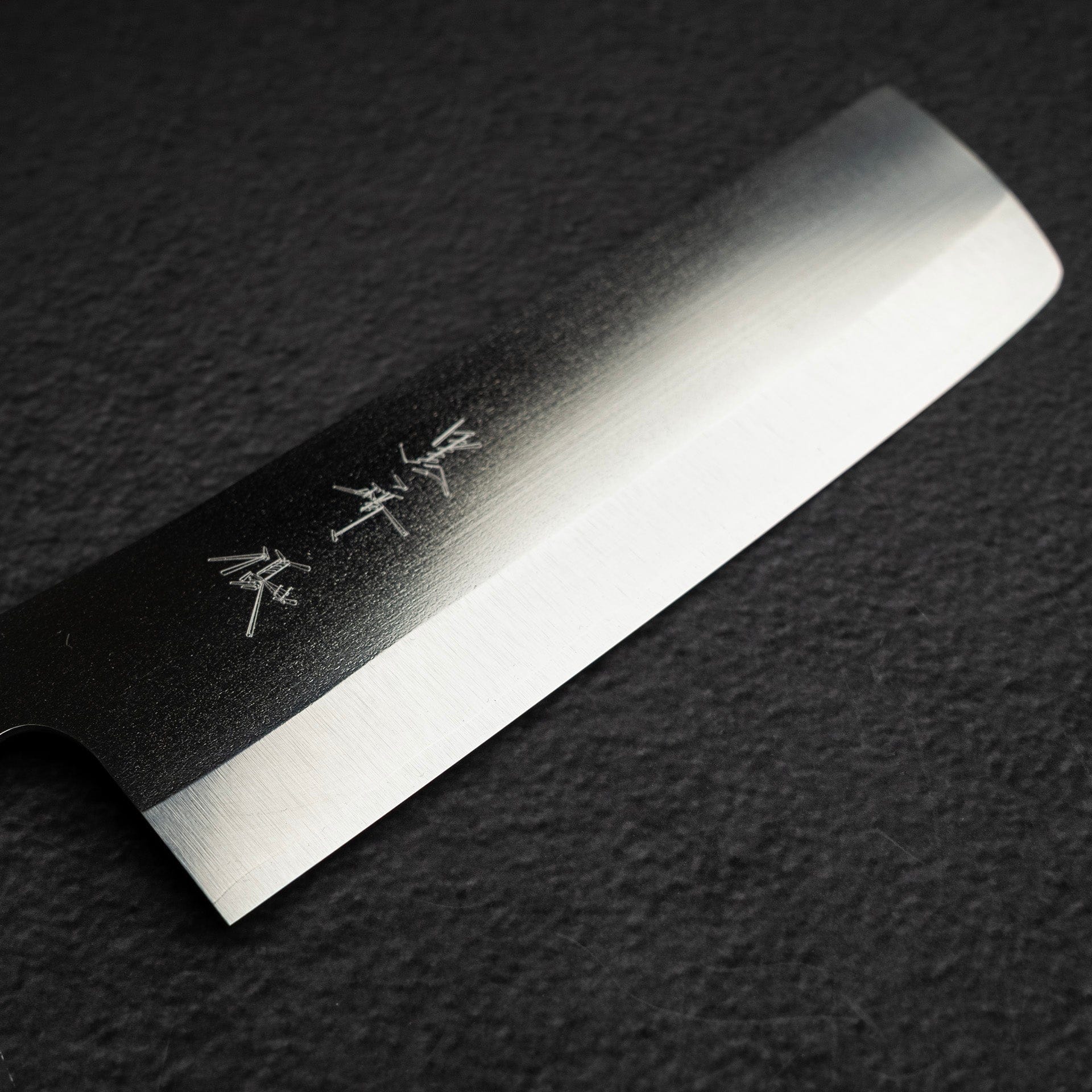 DSC_1434.jpg Kurosaki Gekko VG XEOS Nakiri 165mm, view 3