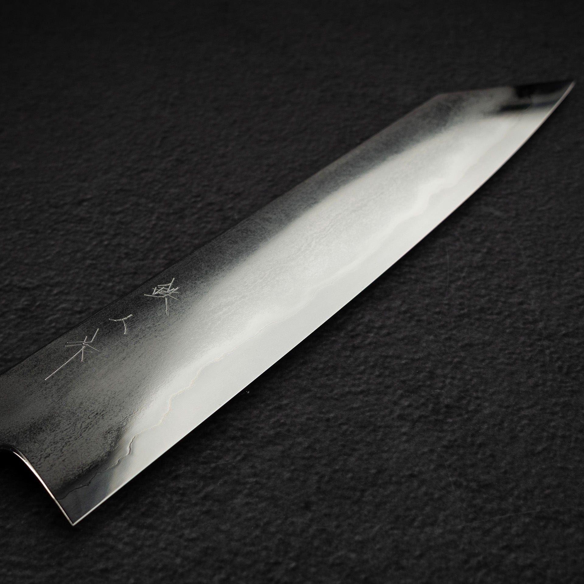 DSC_2094.jpg Tetsujin Ginsan Tanryusen (Metal Flow) K-Tip Gyuto 240mm, view 5