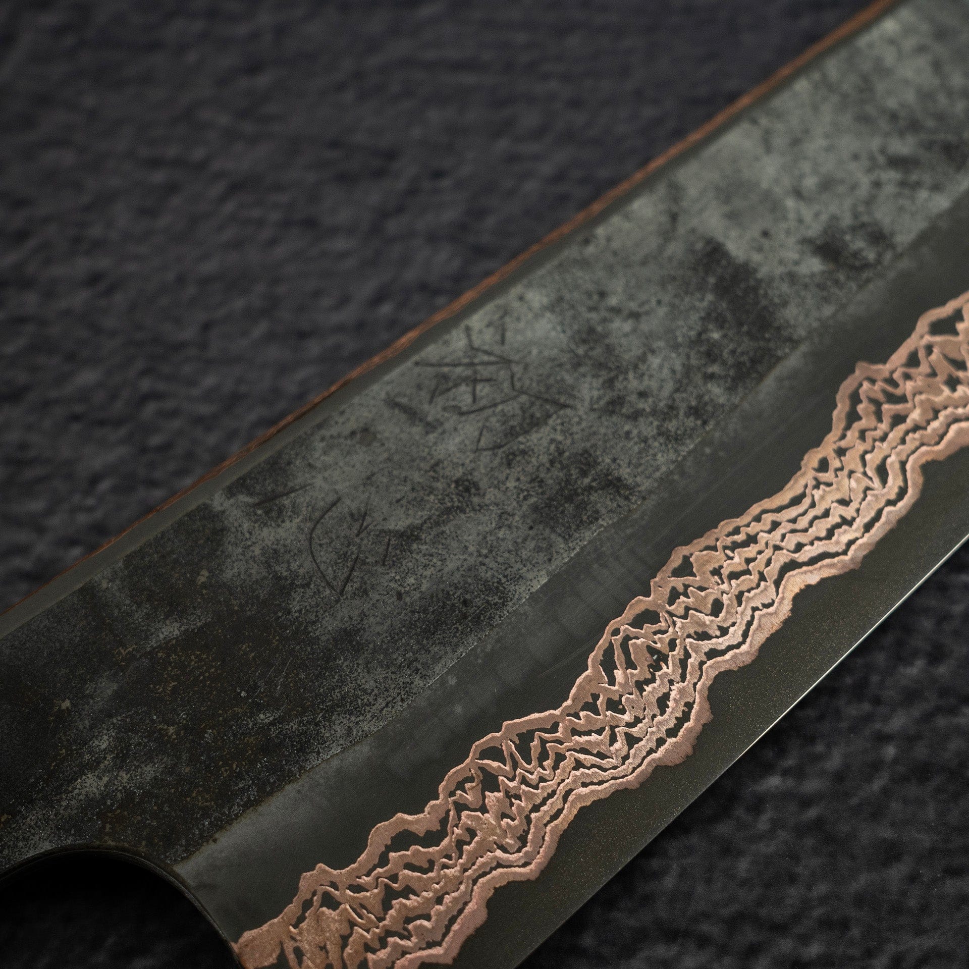 DSC_2799.jpg Hatsukokoro x Nigara Yorokobi SLD Copper Damascus K-tip Gyuto 210mm Birch Handle, view 5