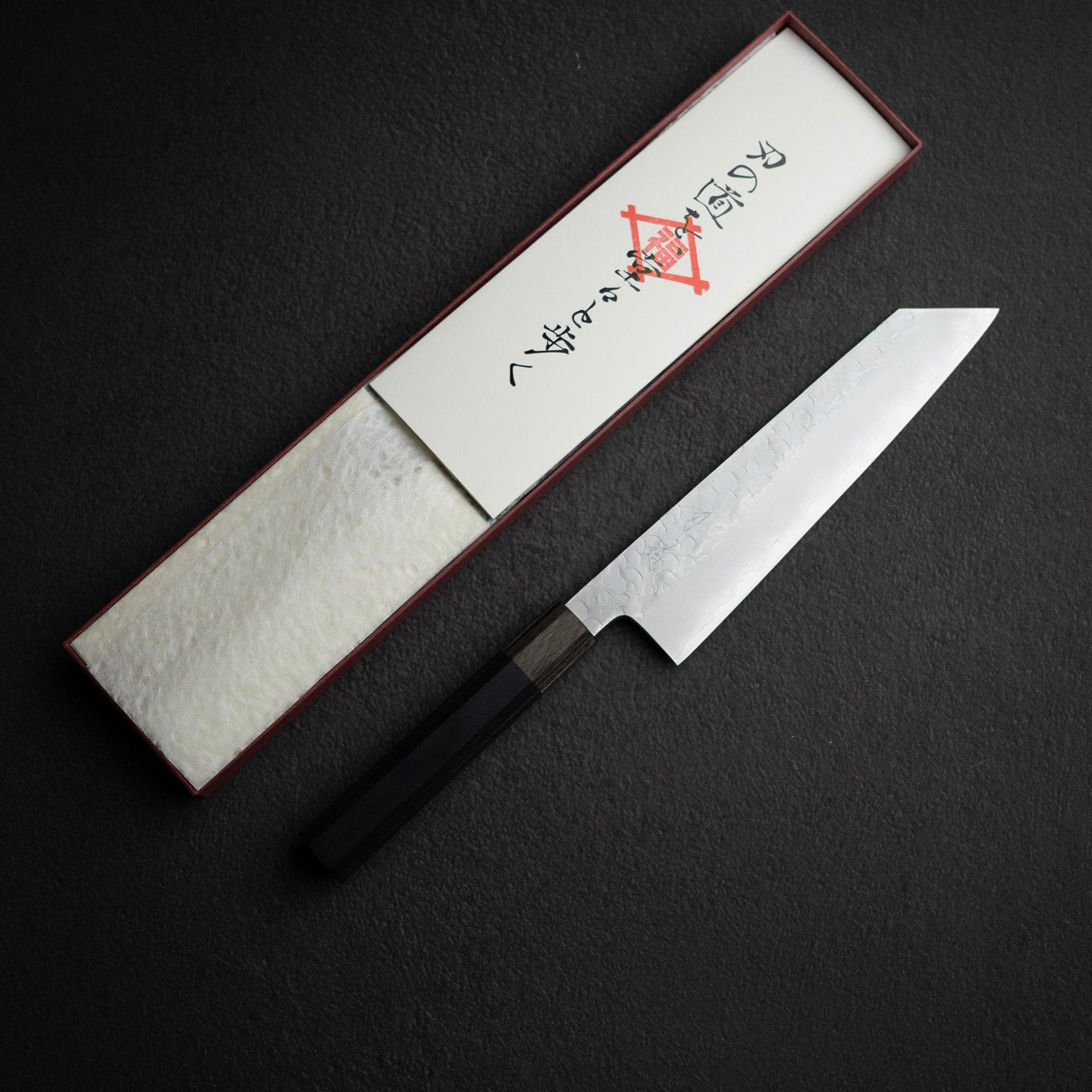 HadoShiosaiK-tipGyuto2102.jpg Hado Shiosai SG2 Tsuchime K-tip Gyuto 210mm, view 2