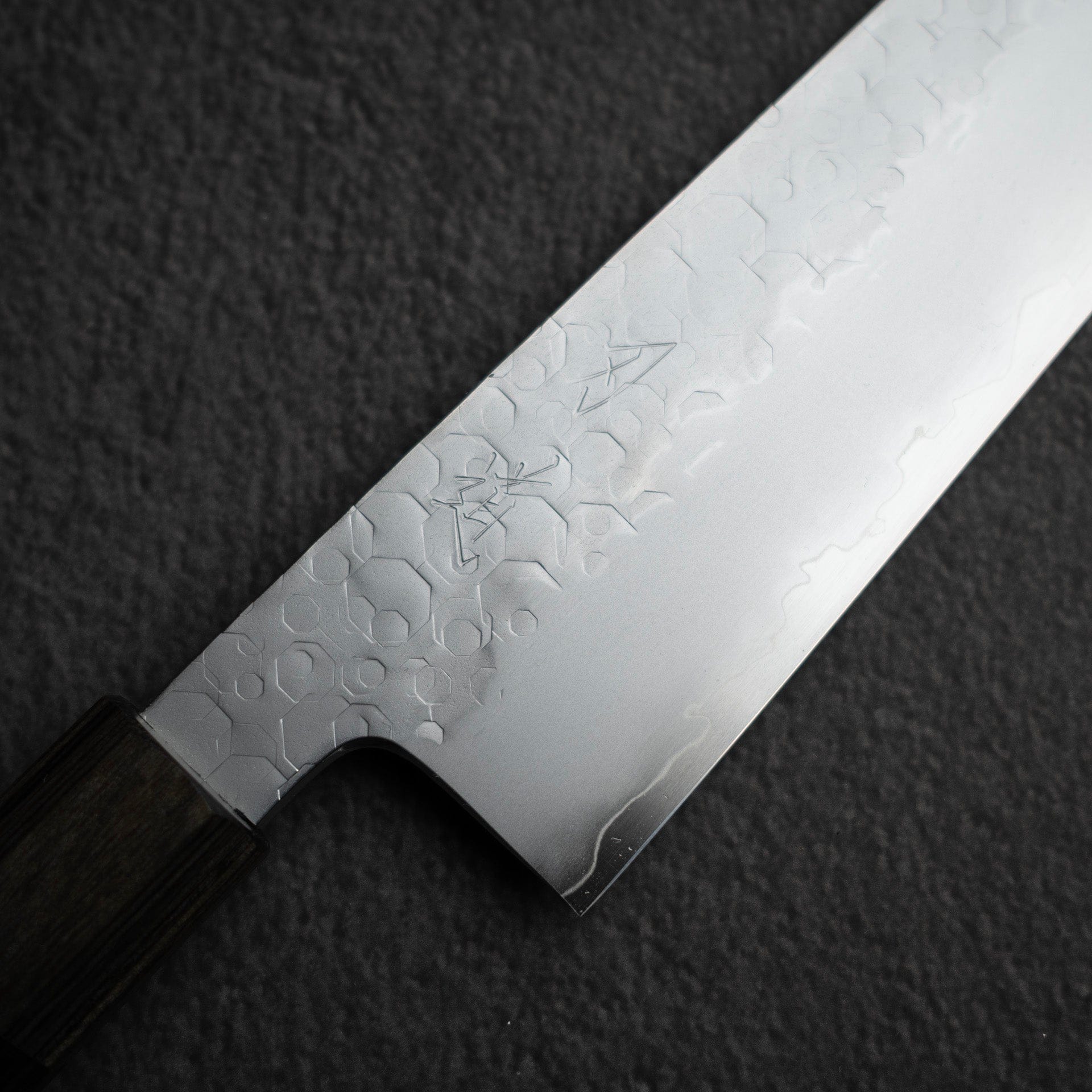 HadoShiosaiK-tipGyuto2103.jpg Hado Shiosai SG2 Tsuchime K-tip Gyuto 210mm, view 3