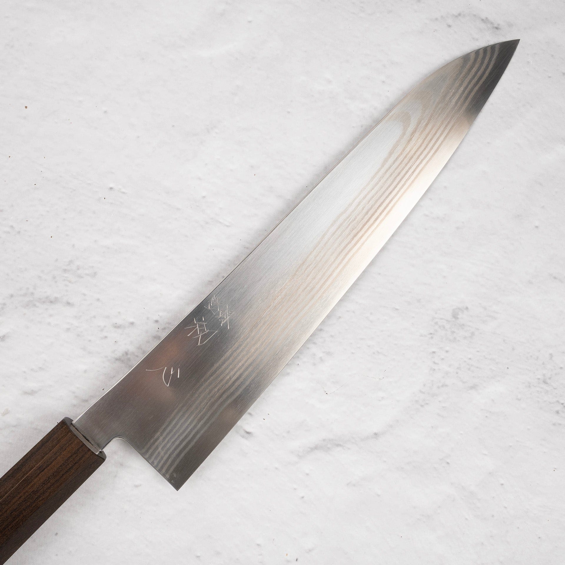HatsukokoroGinsoGinsanNickelDamascusGyuto240mmb.jpg Hatsukokoro Ginso Ginsan Nickel Damascus Gyuto 240mm, view 2