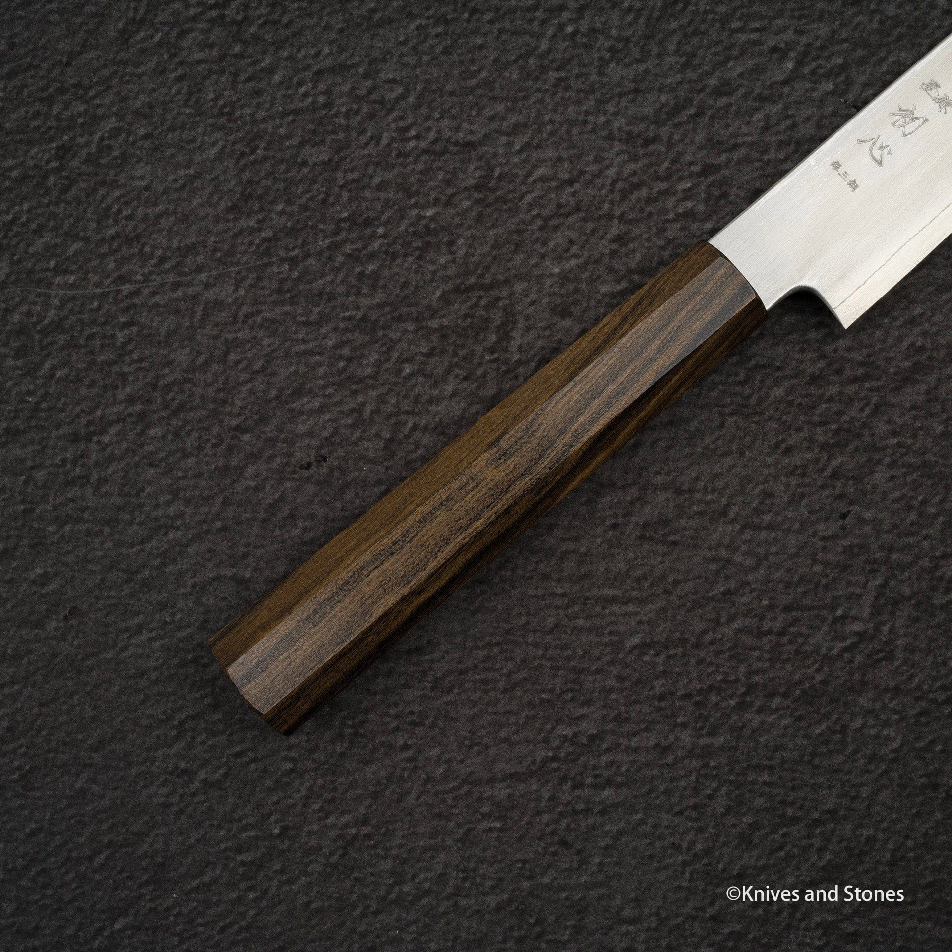 HatsukokoroGinsouGinsanPetty150mmD.jpg Hatsukokoro Ginso Ginsan Petty 150mm, view 2