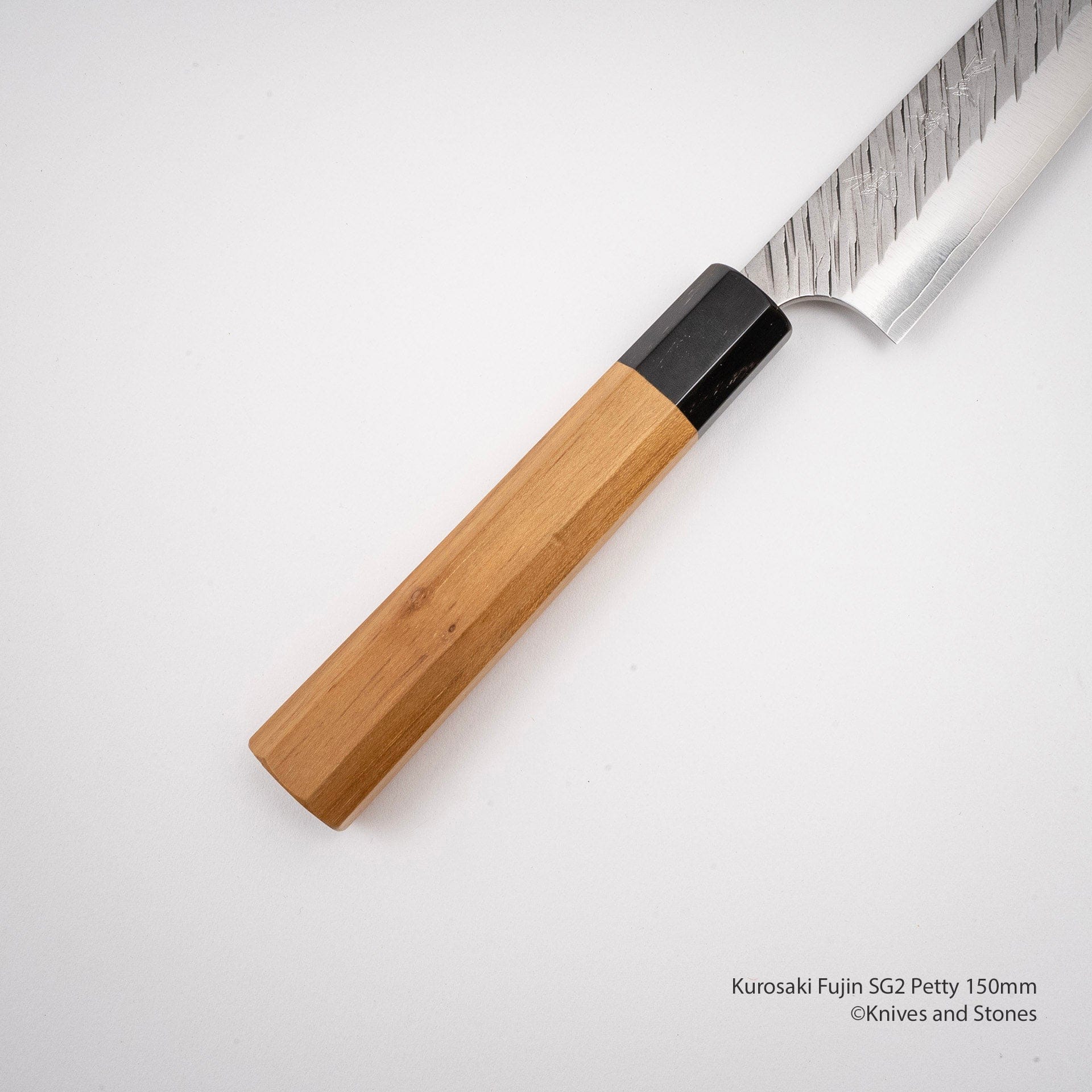 KurosakiFujinSG2Petty150mmF.jpg Kurosaki Fujin SG2 Petty 150mm, view 2