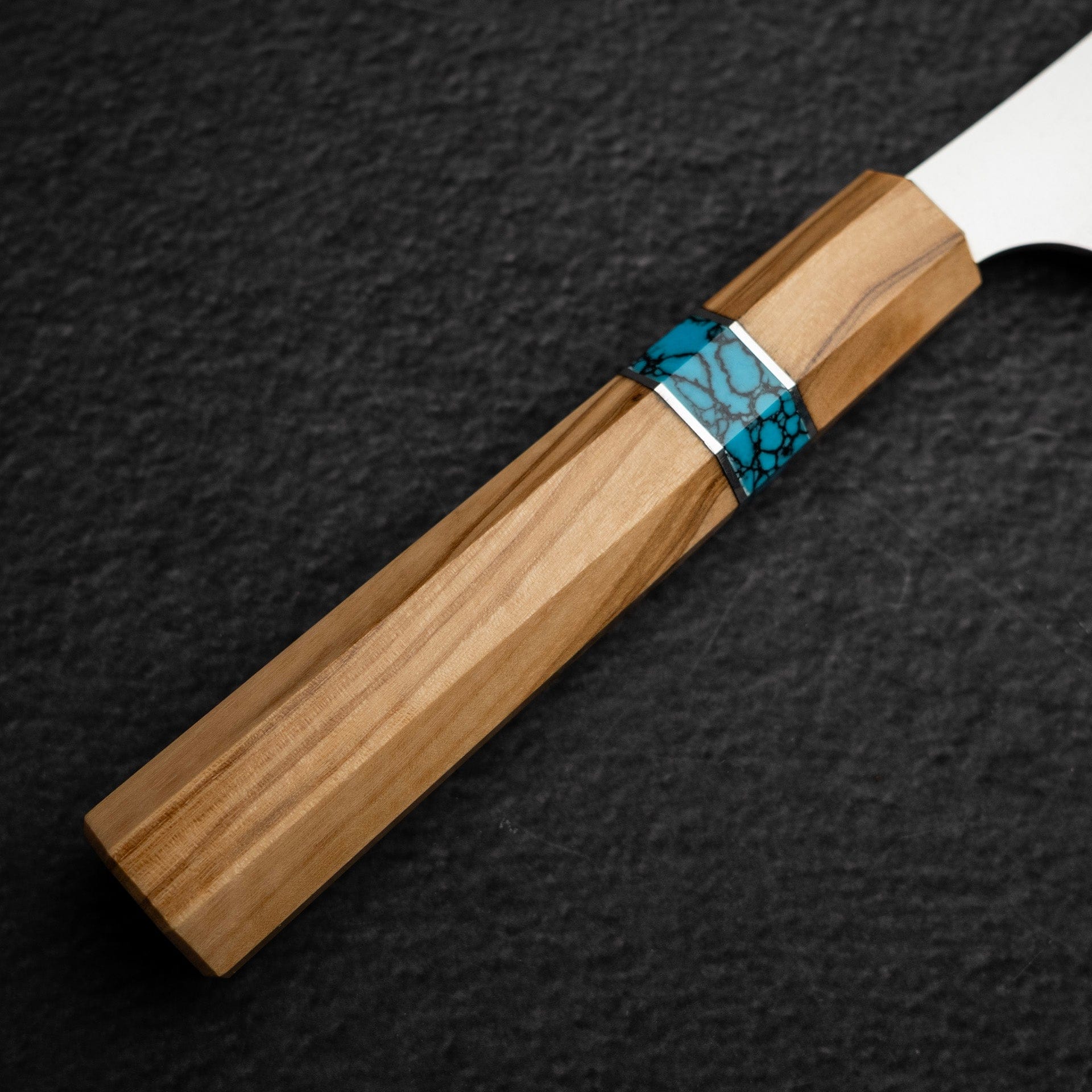 KurosakiVGXEOSGekkoPetty130mm-TurquoiseRingf_9829225d-fa91-4ece-8b9c-dfa18f294d83.jpg Kurosaki VG XEOS Gekko Petty 130mm - Turquoise Ring, view 6
