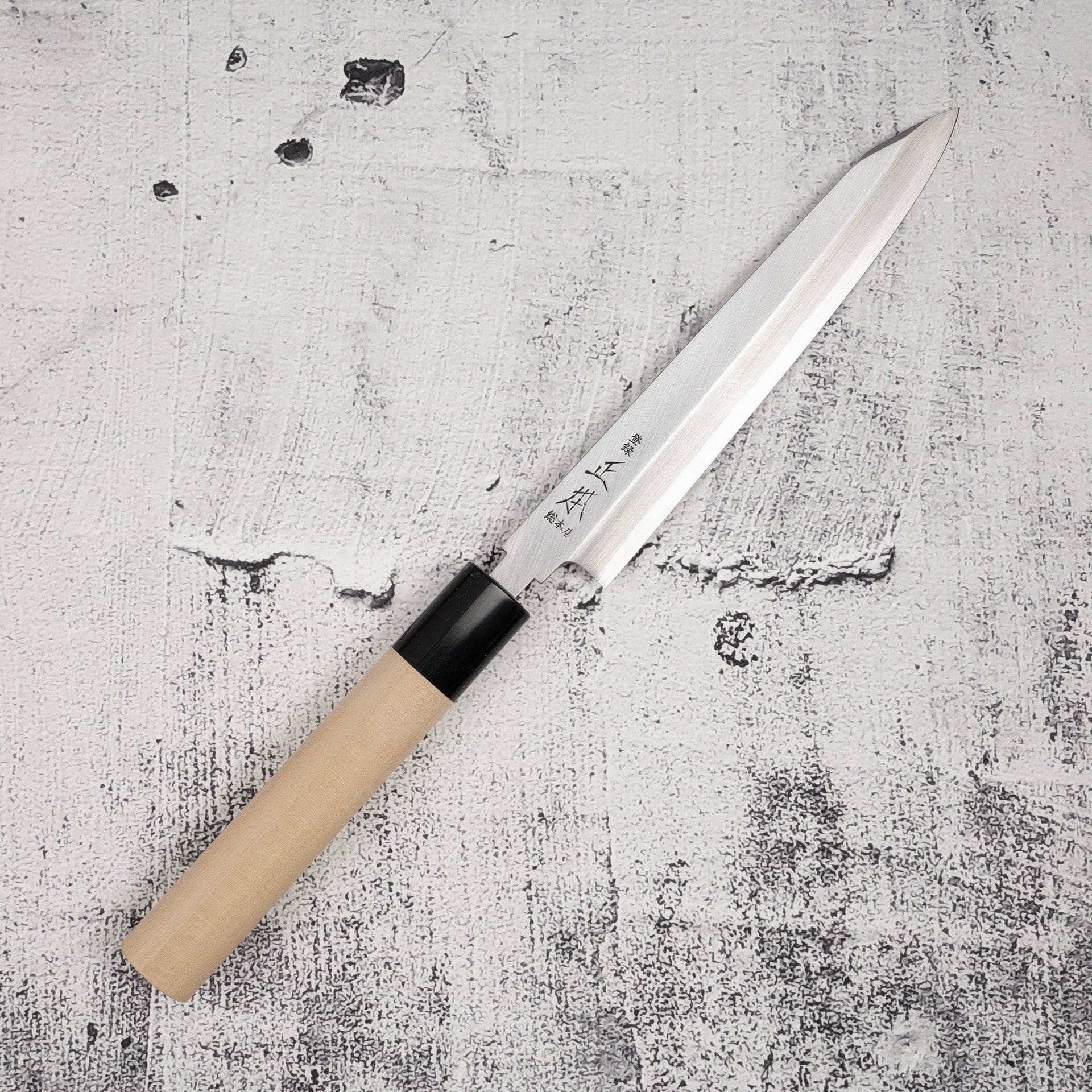 MasamotoWhite2KiritsukeYanagiba165mmKS4616withsayab.jpg Masamoto White 2 Kiritsuke Yanagiba 165 mm KS4616 with saya, view 2