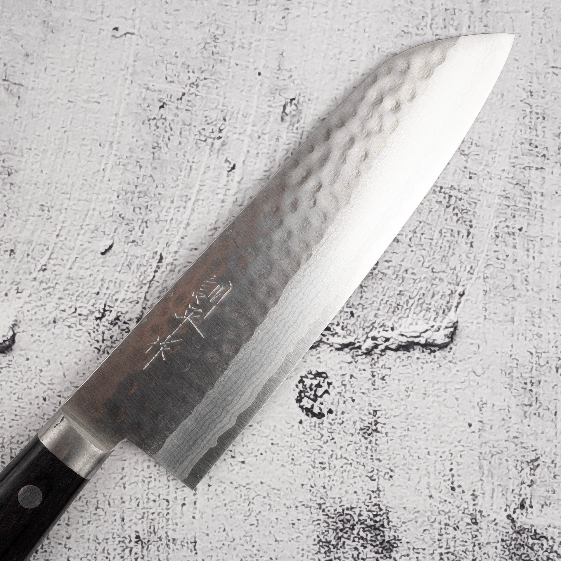 MasutaniKokuryuVG10DamascusTsuchimeSantoku170mmWesternHandleb.jpg Masutani Kokuryu VG10 Damascus Tsuchime Santoku 170mm Western Handle, view 4