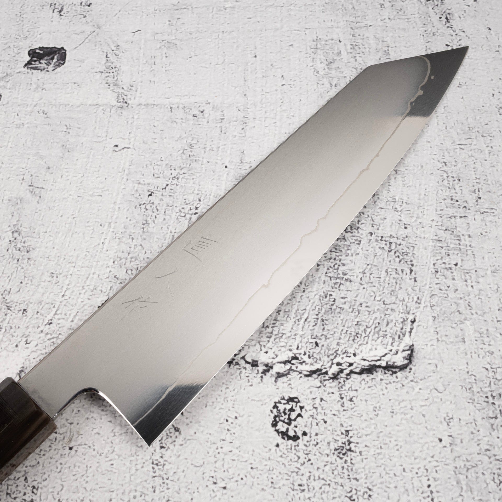 MyojinRikiSeisakushoSG2KtipGyuto210mmSnakewoodHandleb.jpg Myojin Riki Seisakusho SG2 K tip Gyuto 210mm Snakewood Handle, view 3