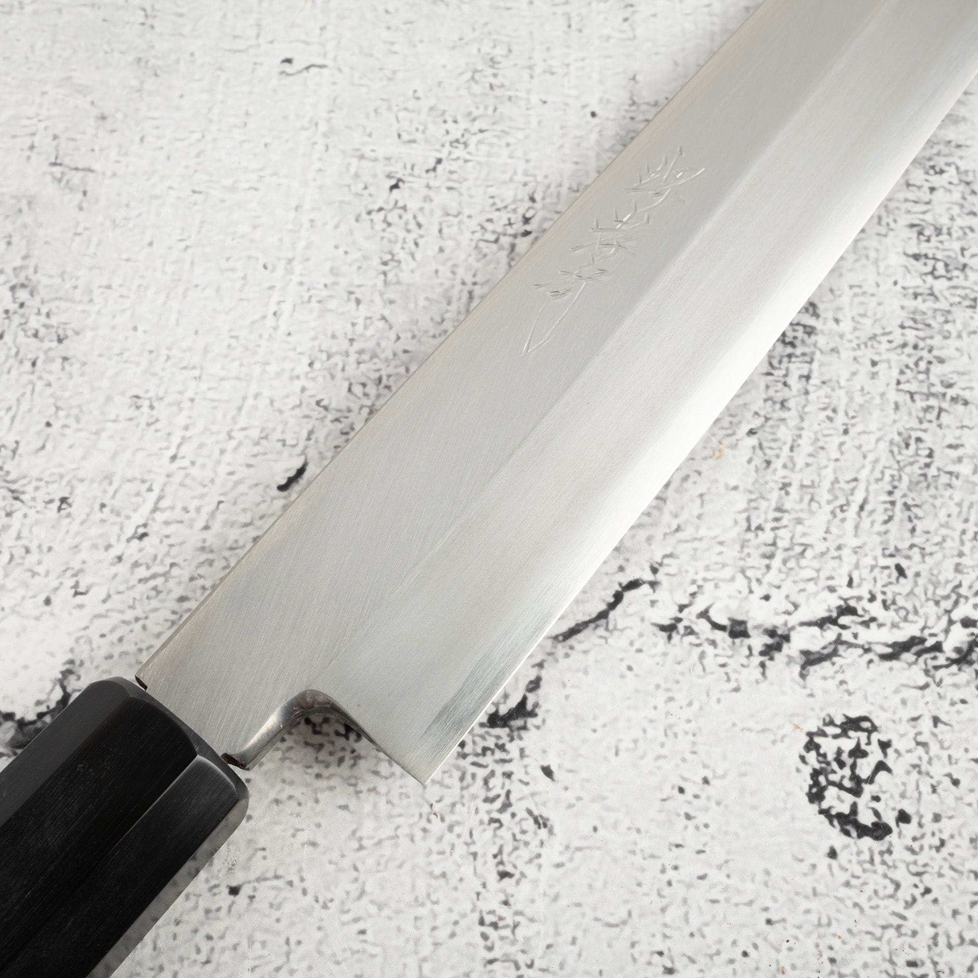 SakaiTakayukiGinsanYanagiba270mme.jpg Sakai Takayuki Ginsan Yanagiba 270mm, view 5