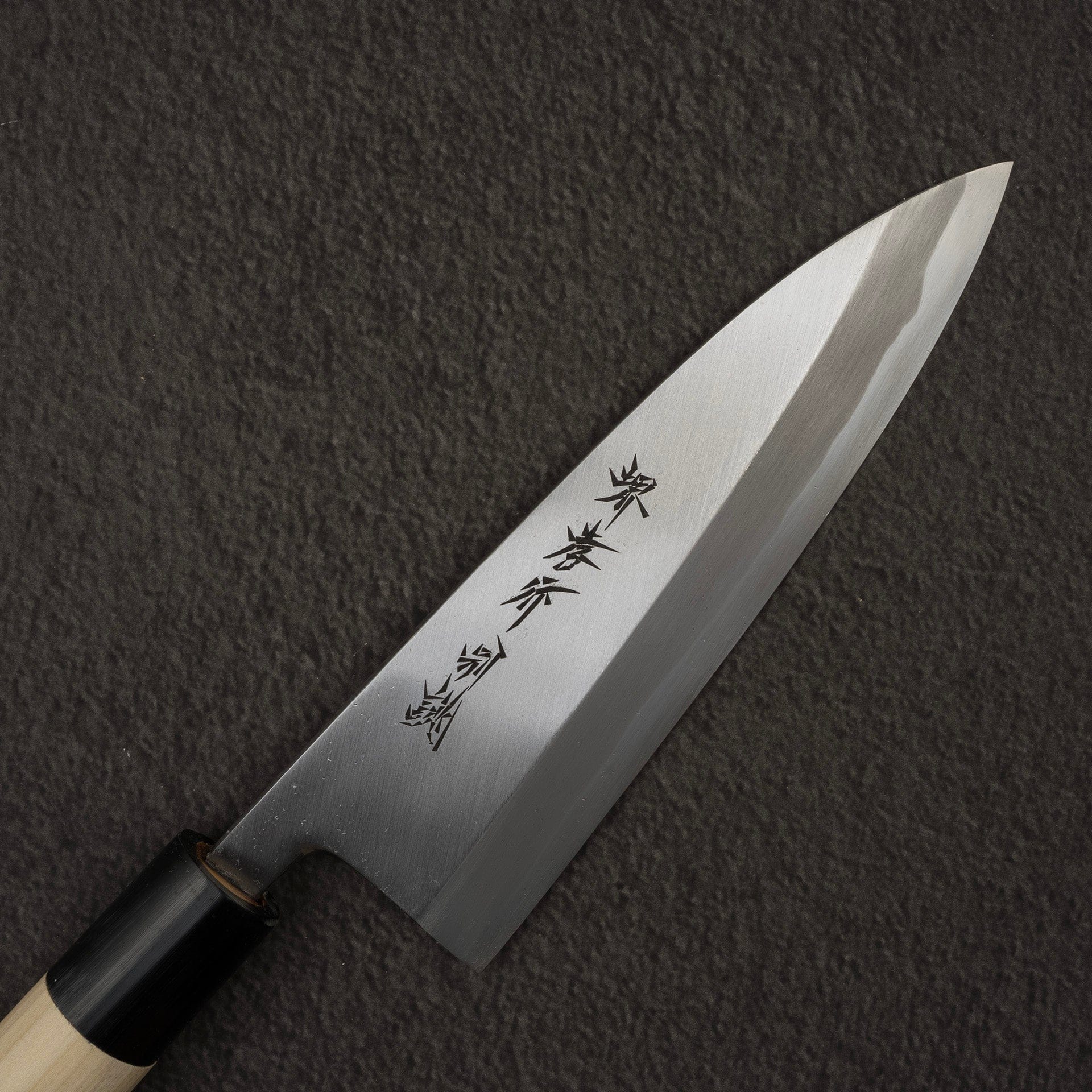SakaiTakayukiWhite2TokujouDeba165mmb.jpg Sakai Takayuki White 2 Tokujou Deba 165mm, view 2