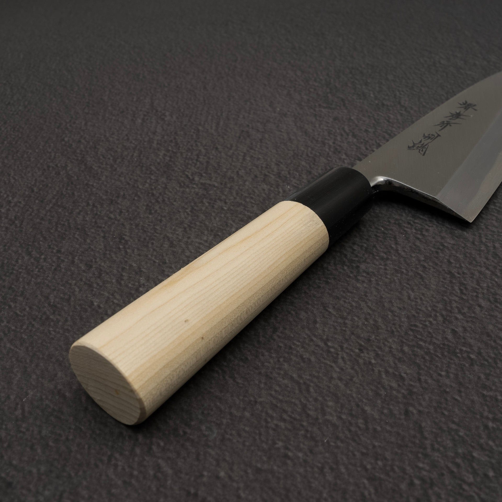SakaiTakayukiWhite2TokujouDeba165mmd.jpg Sakai Takayuki White 2 Tokujou Deba 165mm, view 4