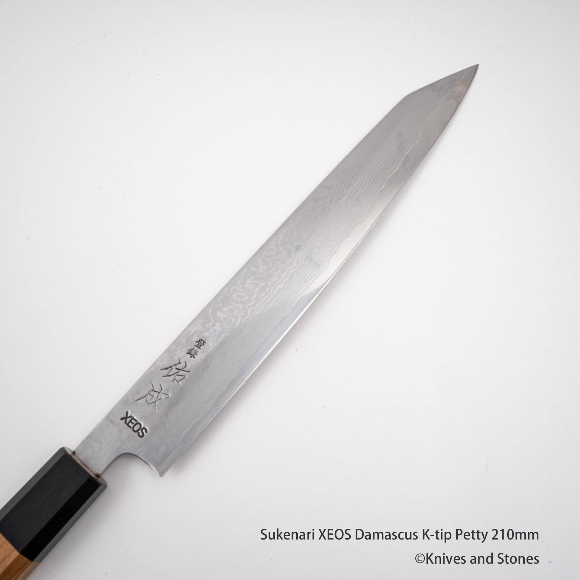 SukenariXEOSDamascusK-tipPetty210mmF.jpg Sukenari VG XEOS Damascus K-tip Petty 210mm, view 2