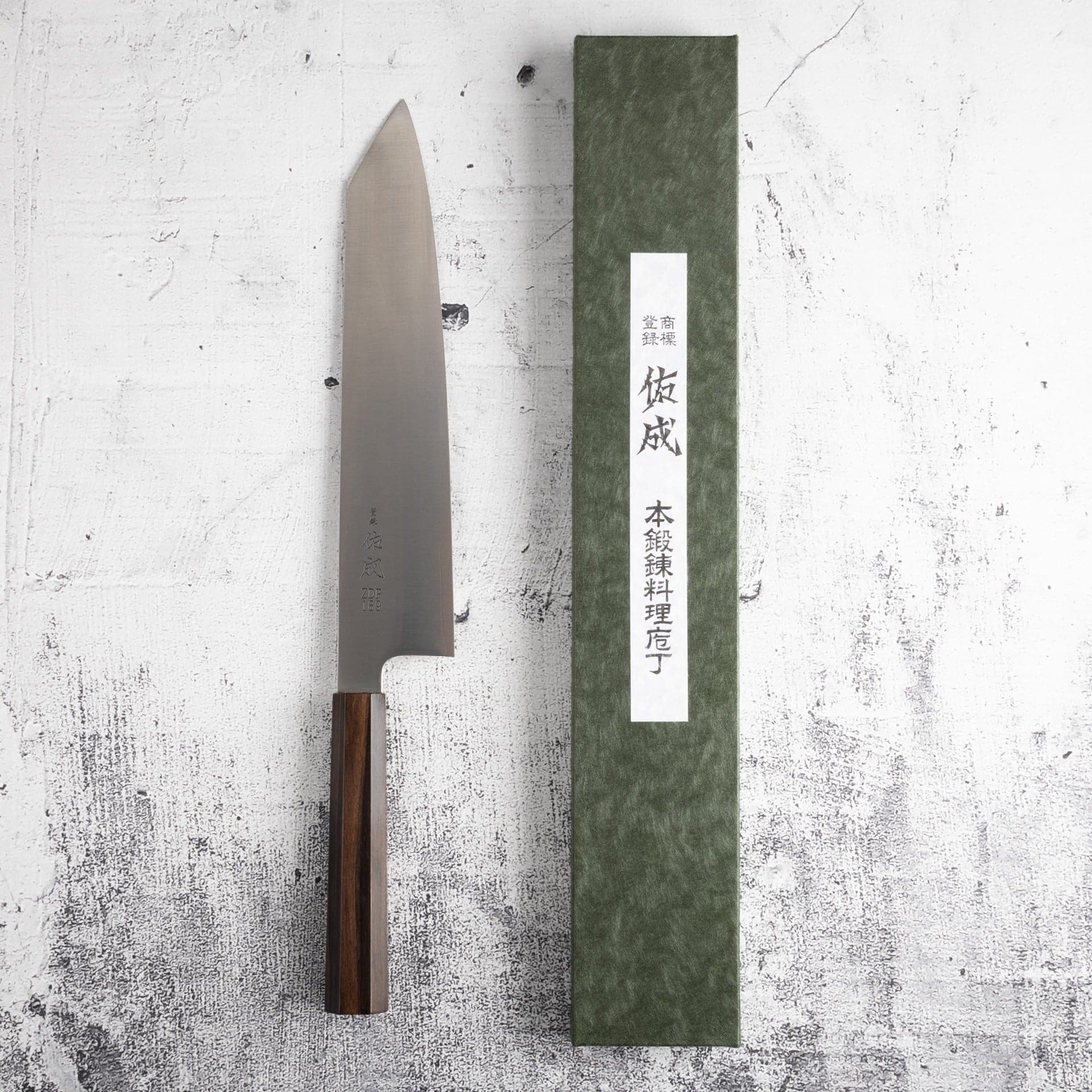 SukenariZDP-189HairlineKtipGyuto270mmj_843591b2-498e-4d28-a71a-dd17ba0b7a38.jpg Sukenari ZDP-189 Hairline K tip Gyuto 270mm, view 2