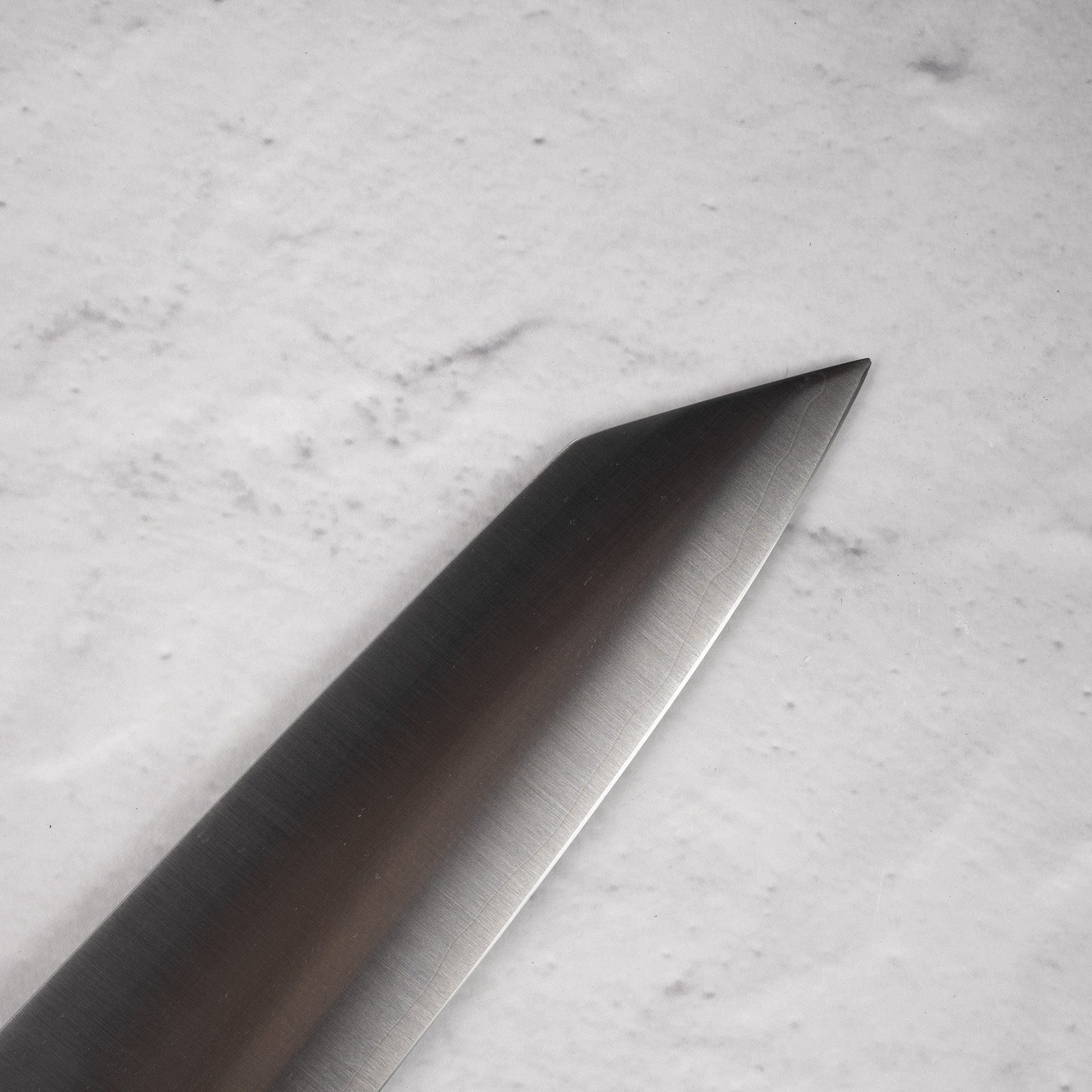 SukenariZDP189HairlineK-tipGyuto240mmEbony-20250516-09.jpg Sukenari ZDP-189 Hairline K-tip Gyuto 240mm, view 4