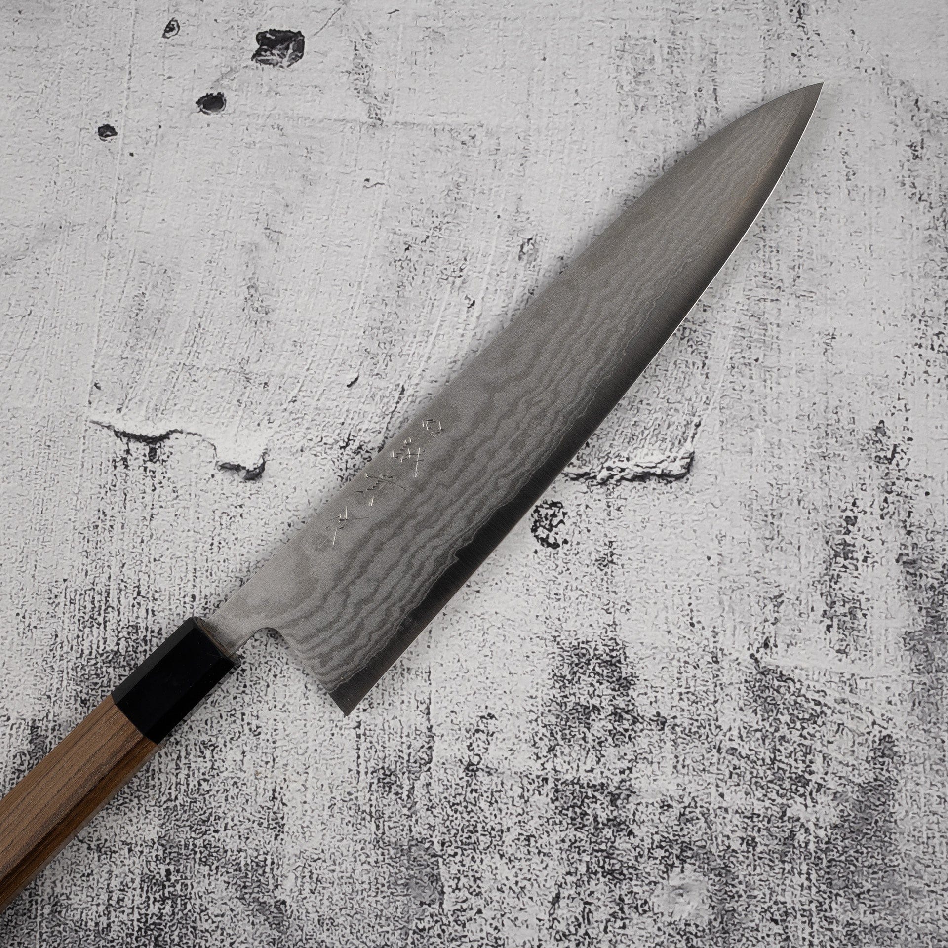 TanakaGinsanDamascusGyuto240mm-20250814-05.jpg Tanaka Ginsan Damascus Gyuto 240mm Teak, view 3