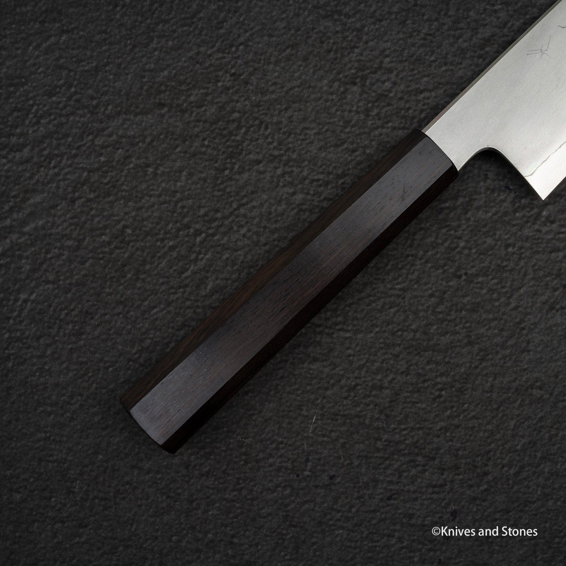 TetsujinGinsanKasumiGyuto210mmE.jpg Tetsujin Ginsan Kasumi Gyuto 210mm Ebony Handle, view 2