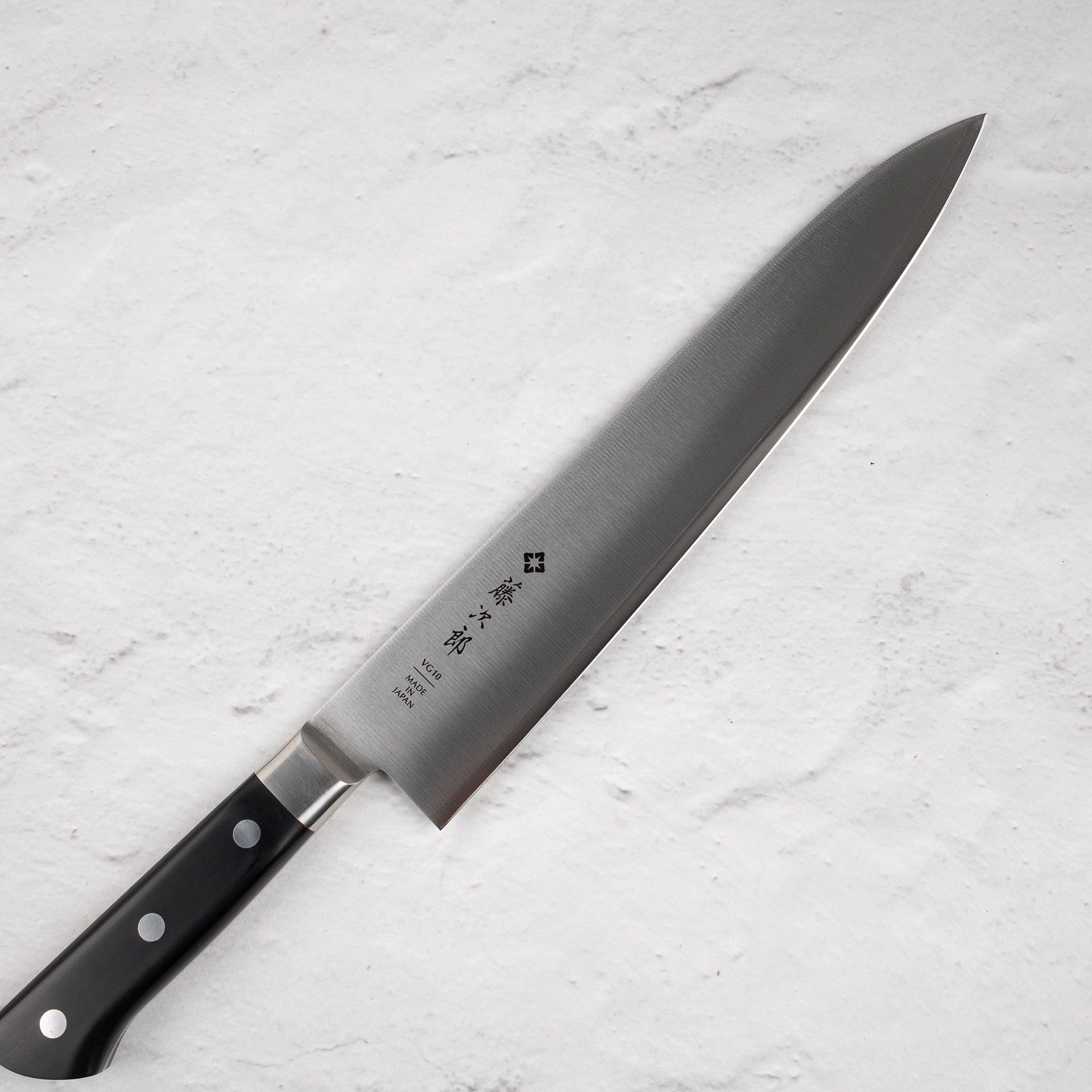 TojiroDPGyuto270mmF-810-20250523-08.jpg Tojiro DP3 Gyuto 270mm F-810, view 3