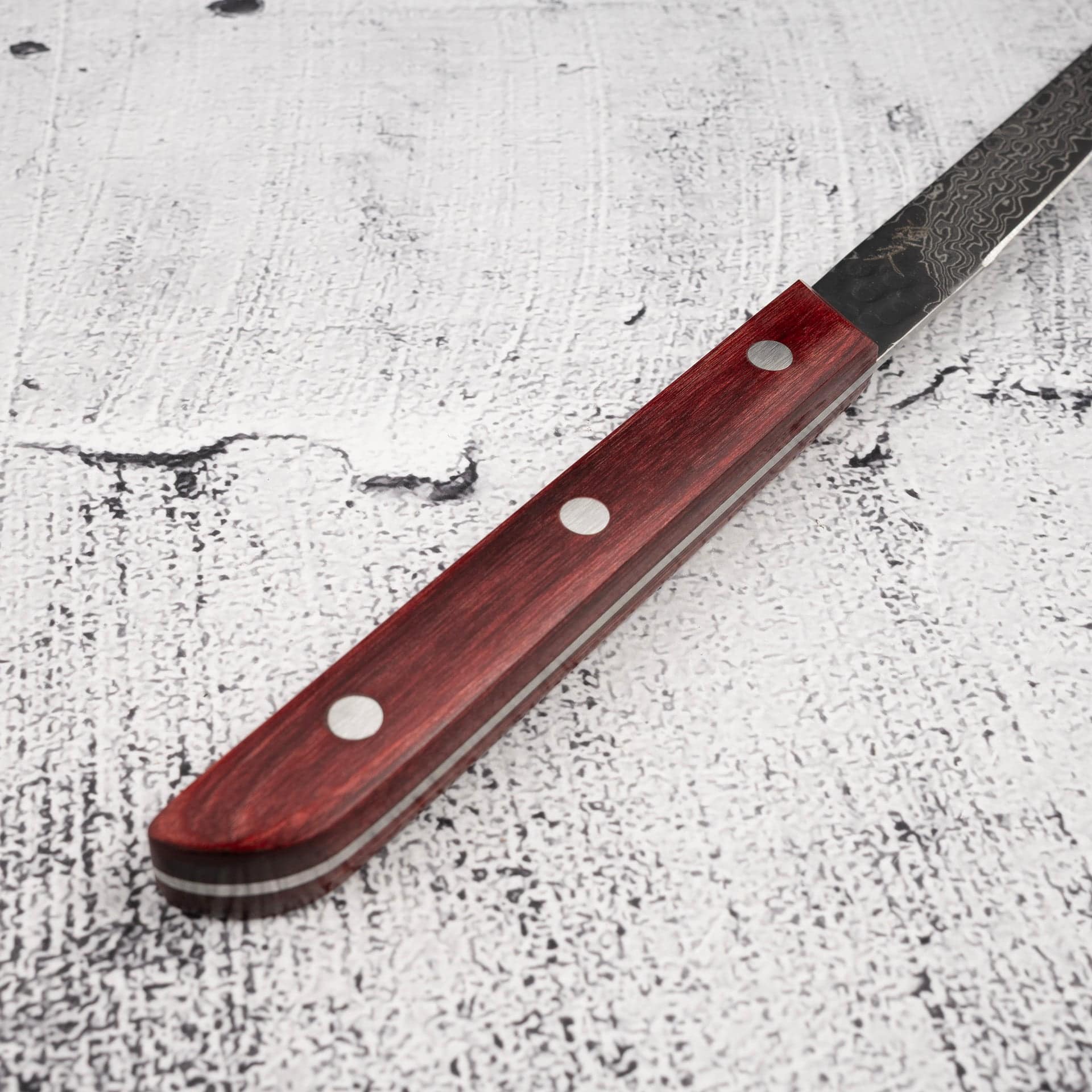 TsunehisaAUS10DamascusSteakKnifeRedd_411e60de-c8a4-4382-874b-b550a35f47e0.jpg Tsunehisa AUS10 Damascus Steak Knife Red, view 4
