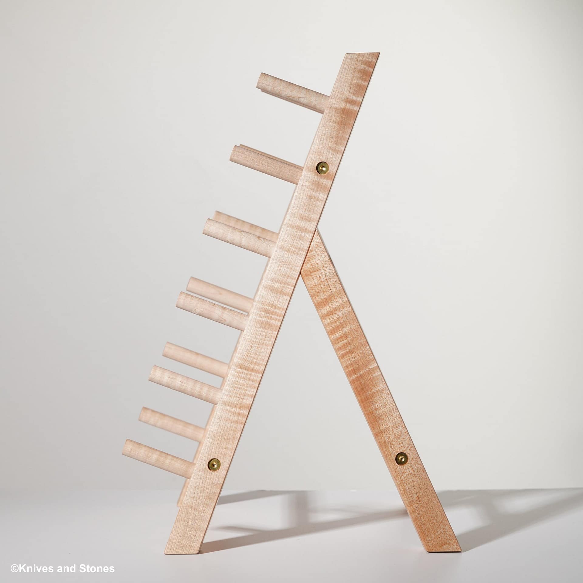 stand-20241025-03.jpg K&S Hardwood Knife Stand (Rack) 6 Slots, view 3